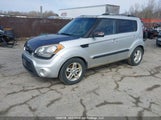 Kia Soul 2.0L 2U/2.0L 4U/2.0L 4U Burner/2.0L 4U Luxury/2.0L 4U Retro KNDJT2A61C7395442 fotografie