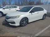 Honda Accord Touring 1HGCR2F02HA800764 снимка
