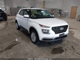 Hyundai Venue Sel/Limited KMHRC8A32RU334442 photo
