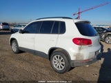 Volkswagen Tiguan Comfortline/Highline/Special Edition/Trendline WVGJV7AXXFW593250 photo