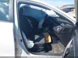 Toyota Corolla Le 2T1BURHE3JC020784 снимка