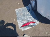 Toyota Corolla Le 5YFBPMBE1MP153776 снимка