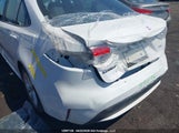 Toyota Corolla Le 5YFBPMBE1MP153776 снимка