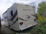 Ford Econoline E450 Super Duty Cutaway Van 1FDXE4FN4MDC00187 снимка