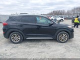 Hyundai Tucson Limited/Sport And Eco/Se KM8J3CA43HU469114 снимка