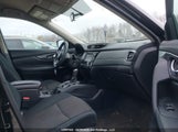 Nissan Rogue Sv/Sl 5N1AT2MV8JC707310 fotografie