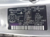 Hyundai Tucson Gl KM8JTCAC1CU421921 снимка