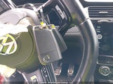 Volkswagen Golf R WVWVF7AU1JW282145 photo