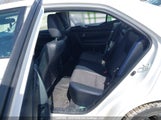 Toyota Corolla Se 2T1BURHE6JC980701 снимка