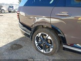 Hyundai Palisade Luxury Hybrid 8-Passenger KM8RKESA9TU030675 fotografie