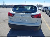Nissan Rogue Sport S/Sv/Sl JN1BJ1CP8JW180608 photo