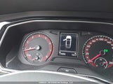 Volkswagen Jetta Highline 3VWE57BU0MM024282 снимка