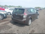 Toyota Prius V JTDZN3EUXGJ047160 снимка