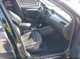 BMW X1 xDrive28I WBXJG9C09M5T55034 fotografie