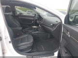 Hyundai Elantra Luxury KMHD84LF4LU974932 fotografie