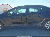 Toyota Corolla Le 5YFBPRBE8LP073726 fotografie