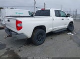 Toyota Tundra Sr5 Plus 5.7L V8 5TFUY5F18KX787474 fotografie