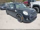 Mini 3 Door Cooper S WMWXP7C52F2A35095 photo
