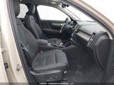 Volvo Xc40 Plus, B5 Awd Mild Hybrid, Petrol, Dark YV4L12UC4T2683711 fotografie