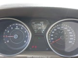 Hyundai Elantra Limited 5NPDH4AE5CH084268 снимка