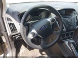 Ford Focus Se 1FADP3F21DL134517 снимка