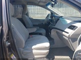 Toyota Sienna Le 5TDKK3DC5CS237741 снимка