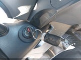 Toyota Yaris L/Le/Se VNKKTUD32JA091111 photo