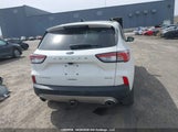 Ford Escape Titanium 1FMCU9J90NUB82202 снимка