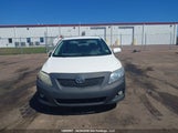 Toyota Corolla Le 2T1BU4EE7AC225810 снимка
