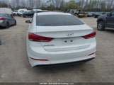 Hyundai Elantra Le 5NPD74LF7HH158502 снимка