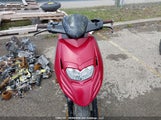 Vespa Scooter ZAPC506B2L4003629 снимка