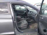 Hyundai Tucson Limited/Sport And Eco/Se KM8J33A44HU584966 fotografie