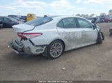 Toyota Camry Xle 4T1B11HK7JU015909 photo