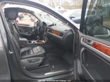 Volkswagen Touareg V6 Tdi WVGEP9BP8ED012246 photo