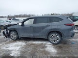 Toyota Highlander Hybrid Limited 5TDEBRCH5SS679401 photo
