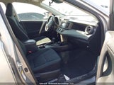 Toyota Rav4 Le 2T3BFREV0JW769563 снимка