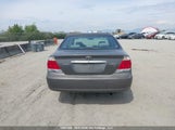 Toyota Camry Le/Xle/Se 4T1BE32K75U512151 photo