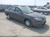 Toyota Camry Le/Xle/Se 4T1BE32K75U512151 photo