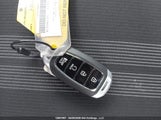 Hyundai Venue Sel/Limited KMHRC8A34SU395278 photo