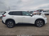Nissan Rogue Sv 5N1AT3BB7MC745162 снимка