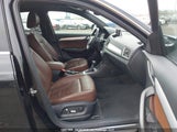 Audi Q3 Premium Plus WA1JCCFS8HR013392 fotografie