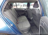Volkswagen Golf Comfortline/Highline 3VWG57AU1MM017223 photo