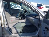 Toyota Camry Le 4T1BF3EK5AU069470 снимка