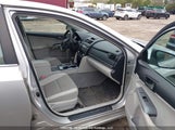 Toyota Camry Hybrid/Le/Xle 4T1BD1FK6CU001853 снимка