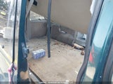 Chevrolet Astro 1GNDM19W3VB199986 снимка