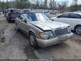Mercedes-Benz E 320 WDBEA66E4SC241603 снимка