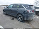 Kia Sorento 5XYPKDA56HG325655 снимка