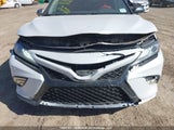 Toyota Camry 4T1B61HK3JU084310 снимка