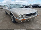 Jaguar Xj8 SAJFA14C0YLF08713 снимка