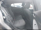 Mazda Mazda3 3MZBM1L7XFM175211 fotografie